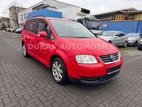 Gebraucht VW Touran Trendline 140 PS (102 kW) 2005 Rot Van / Kleinbus