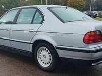 Gebraucht BMW 735 235 PS (172 kW) 1997 Silber Limousine