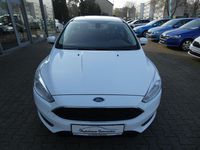 Gebraucht Ford Focus Business Edition 95 PS (69 kW) 2015 Weiß Kombi