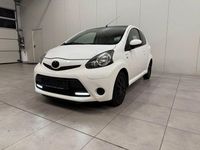 Gebraucht Toyota Aygo Cool 68 PS (50 kW) 2013 Weiß Kleinwagen