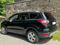 Gebraucht Ford Kuga 120 PS (88 kW) 2019 Schwarz SUV