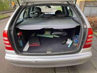 Gebraucht Mercedes C200 Classic 122 PS (89 kW) 2004 Grau Kombi