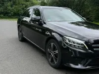 Gebraucht Mercedes C200 150 PS (110 kW) 2019 Schwarz Kombi