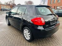 Gebraucht Toyota Auris Executive 124 PS (91 kW) 2008 Schwarz Kleinwagen