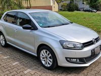 Gebraucht VW Polo Style 60 PS (44 kW) 2011 Silber Kleinwagen