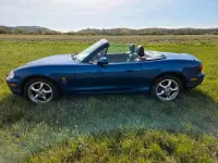 Usata Mazda MX5 141 CV (103 kW) 2000 Blu Cabrio