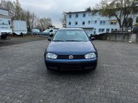 Gebraucht VW Golf IV 130 PS (95 kW) 2003 Blau Kleinwagen