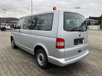 Second-hand VW T5 140 CP (102 kW) 2013 Argintiu Van