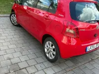 Gebraucht Toyota Yaris Cool 87 PS (63 kW) 2008 Rot Kleinwagen