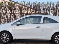 Gebraucht Opel Corsa Edition 75 PS (55 kW) 2011 Weiß Kleinwagen