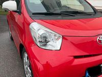 Gebraucht Toyota iQ 68 PS (50 kW) 2014 Rot Kleinwagen