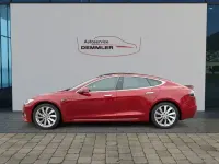 Usado Tesla Model S 311 kW (423 CV) 2019 Rojo Utilitario
