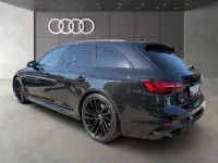 Gebraucht Audi RS4 Design 450 PS (330 kW) 2023 Mythosschwarz metallic Kombi
