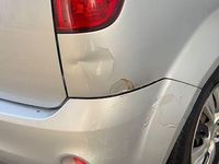 Gebraucht Ford Fiesta Ambiente 69 PS (50 kW) 2007 Silber Kleinwagen