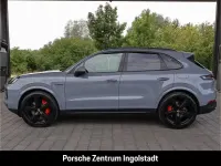 Gebraucht Porsche Cayenne S E-Hybrid 519 PS (381 kW) 2025 Grau SUV