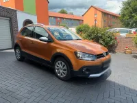 Gebraucht VW Polo Cross 90 PS (66 kW) 2016 Orange Kleinwagen