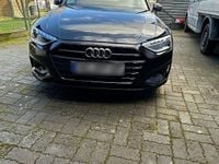 Gebraucht Audi A4 163 PS (119 kW) 2020 Schwarz Kombi
