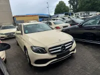 Gebraucht Mercedes E200 Avantgarde 150 PS (110 kW) 2017 Beige Limousine