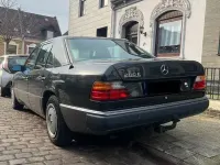Gebraucht Mercedes E200 118 PS (86 kW) 1989 Limousine