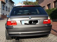 Gebraucht BMW 330 204 PS (150 kW) 2003 Grau metallic Kombi