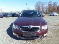Gebraucht Skoda Superb Elegance 160 PS (117 kW) 2012 Rot Kombi