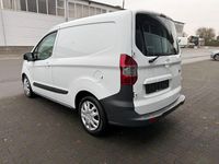 Gebraucht Ford Transit Trend 75 PS (55 kW) 2017 Weiß Van / Kleinbus
