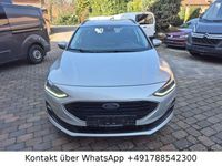 Gebraucht Ford Focus Cool & Connect 120 PS (88 kW) 2022 Silber Limousine
