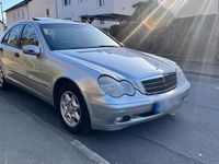 Gebraucht Mercedes C220 150 PS (110 kW) 2004 Grau Limousine