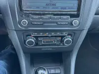 Gebraucht VW Golf VI Comfortline 105 PS (77 kW) 2010 Reflexsilber metallic Kleinwagen