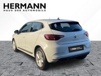Gebraucht Renault Clio V Business 91 PS (66 kW) 2021 Weiß Limousine