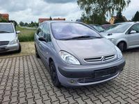 Gebraucht Citroën Xsara Picasso 95 PS (69 kW) 2002 Silber Van / Kleinbus