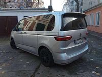 Gebraucht VW Multivan Life 150 PS (110 kW) 2024 Silber Van