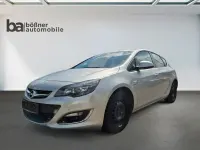 Usata Opel Astra Active 140 CV (102 kW) 2013 Argento Berlina