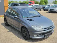 Gebraucht Peugeot 206 109 PS (80 kW) 2006 Eisengrau/metalliclackierung Kleinwagen