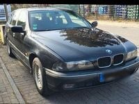 Gebraucht BMW 520 150 PS (110 kW) 2000 Schwarz Kombi