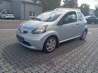 Gebraucht Toyota Aygo Basis 68 PS (50 kW) 2006 Blau Kleinwagen