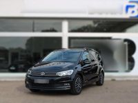 Gebraucht VW Touran Comfortline 150 PS (110 kW) 2023 Schwarz metallic Van / Kleinbus