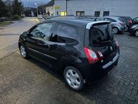 Gebraucht Renault Twingo Dynamique 75 PS (55 kW) 2013 Schwarz Kleinwagen
