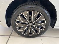 Neu Skoda 110 R 150 PS (110 kW) 2026 Weiß Limousine