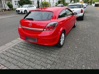 Gebraucht Opel Astra 116 PS (85 kW) 2010 Rot Coupé