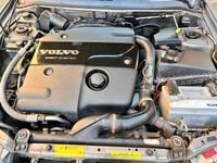 Gebraucht Volvo V40 101 PS (74 kW) 2003 Silber Kombi