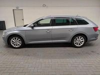 Gebraucht Skoda Superb 179 PS (131 kW) 2018 Grau Limousine