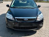Gebraucht Ford Focus 101 PS (74 kW) 2010 Schwarz Kombi