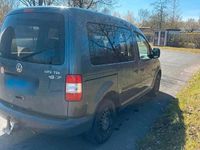 Second-hand VW Caddy 105 CP (77 kW) 2006 Verde Monovolum