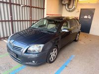 Gebraucht Toyota Avensis Executive 163 PS (119 kW) 2007 Grau Kombi