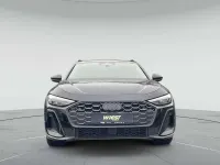 Gebraucht Audi A5 Sport 204 PS (150 kW) 2025 Mythosschwarz metallic Coupé