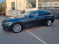 gebraucht BMW 320 d Touring Luxury Line Leder/AHK/Kamera