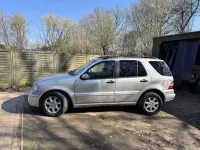 Gebraucht Mercedes ML270 163 PS (119 kW) 2002 SUV