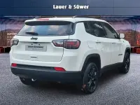 Neu Jeep Compass North 131 PS (96 kW) 2025 Weiß SUV