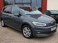 Gebraucht VW Touran Highline 150 PS (110 kW) 2021 Grau Van / Kleinbus